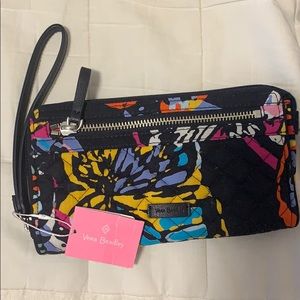 Vera Bradley RFID Front Zip Wristlet